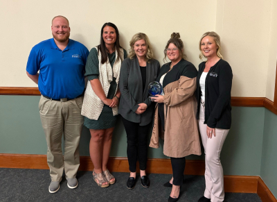 Fidelity accepts Waverly Chamber's 2025 Distinguished Business Award